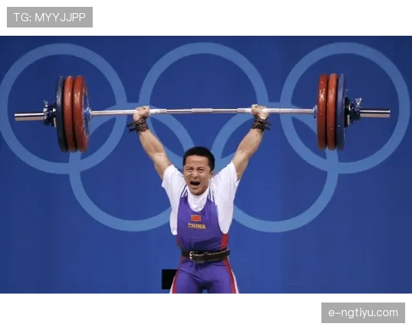 杨威赛场上像铁人，家里却能被娃一喊秒变“软柿子”？