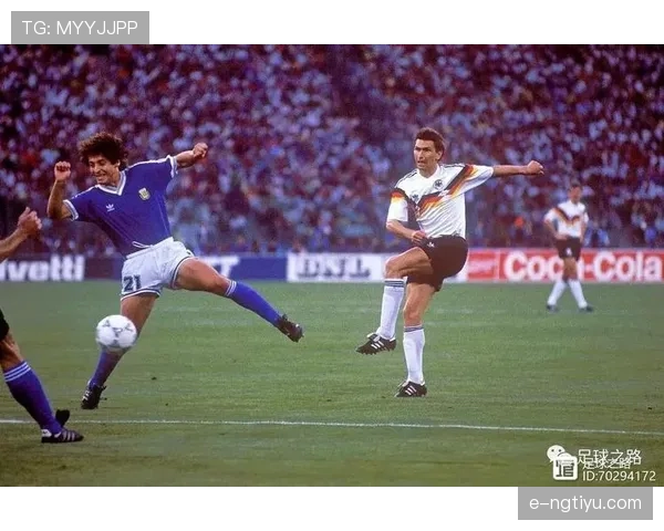 萨利巴与迪亚斯：体系型中卫的战术角色差异分析