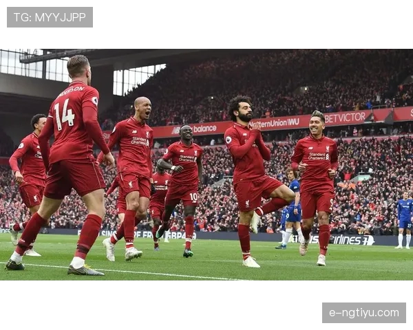 萨拉赫与马内强强对话中进攻重心偏移：单点爆破更集中 vs 多线穿插更分散