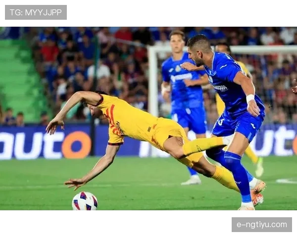 瓦伦西亚重返欧战的关键因素分析，球队竞争力面临直接考验